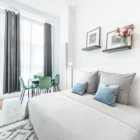 公寓 The Mierendorf I, Campy Group & Family Apartment, 1br, 1 Living Room, Ideal For 2 - 4 Guests 柏林