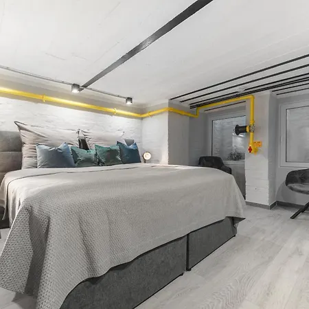 Apartment The Mierendorf Vh Links 2room App Up To 4 People Berlin